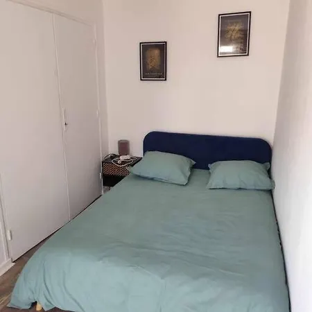 Laya Apartment